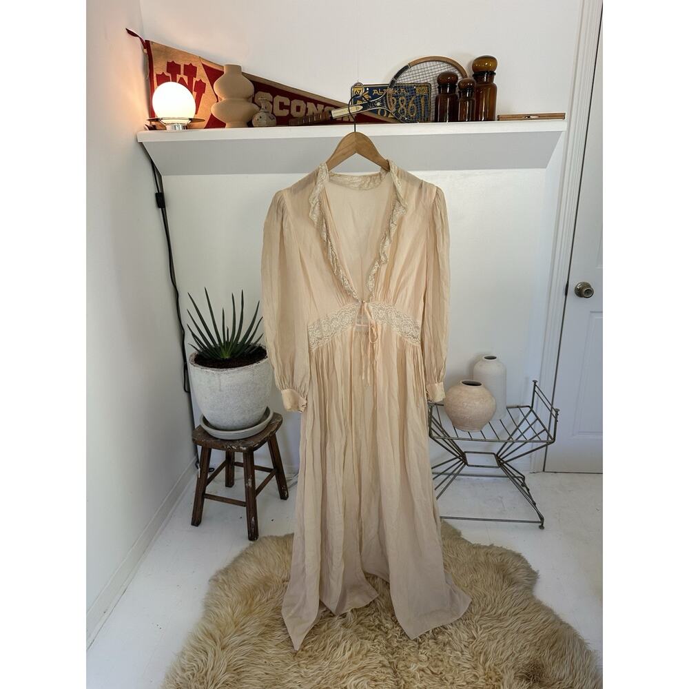 Vintage Victorian 100% Silk Chiffon Negligee Robe